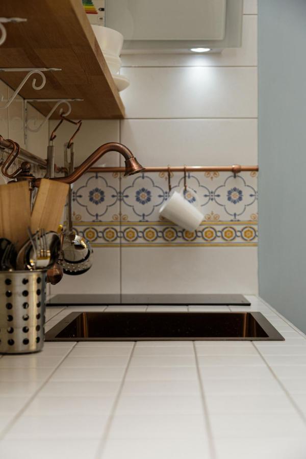 Old Town - Self Check-In Apartment Одеса Екстериор снимка